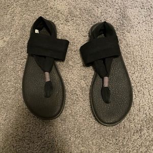 Yoga mat sandals